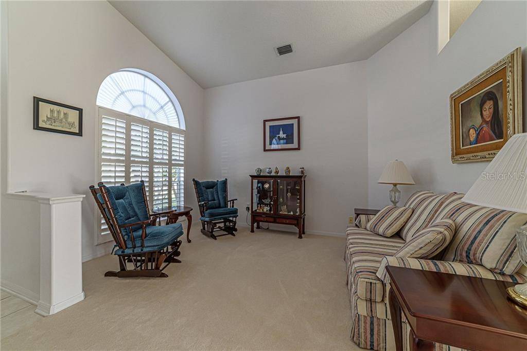 Rockledge, FL 32955,422 HEATHROW CIR