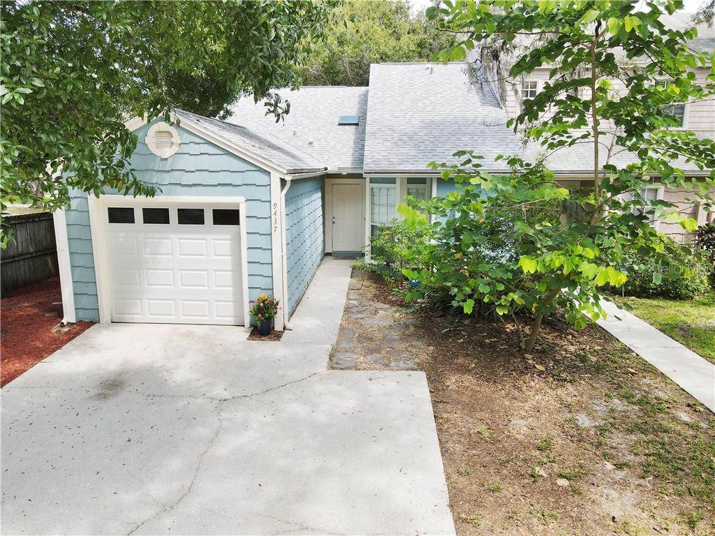 Tampa, FL 33612,9437 FOREST HILLS CIR