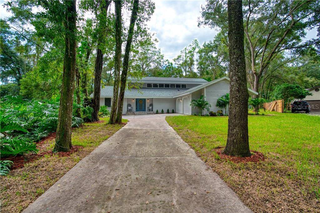 Apopka, FL 32712,852 HICKORY KNOLL CT