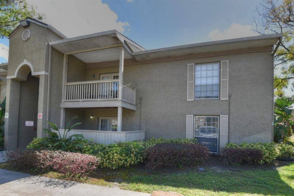 Altamonte Springs, FL 32714,395 WYMORE RD #100