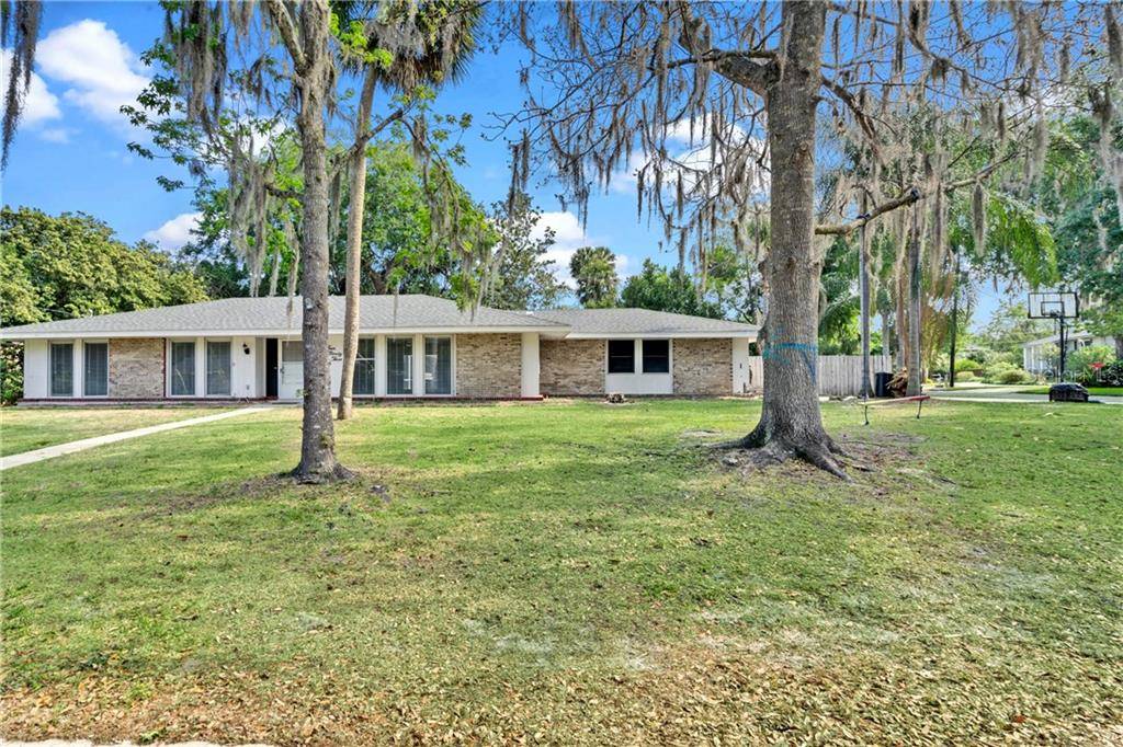 Oviedo, FL 32765,493 PALM DR