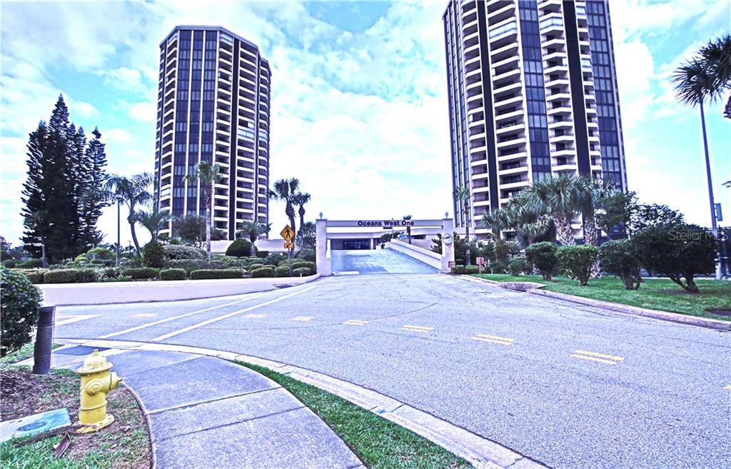 Daytona Beach Shores, FL 32118,1 OCEANS WEST BLVD #11B6