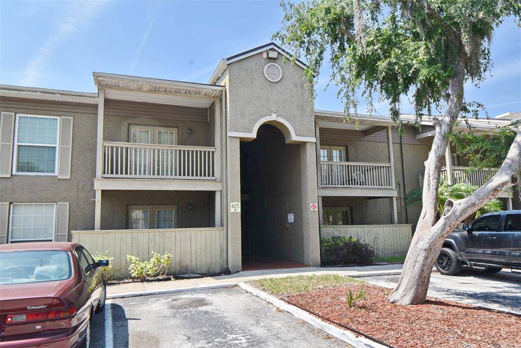 Altamonte Springs, FL 32714,425 WYMORE RD #206