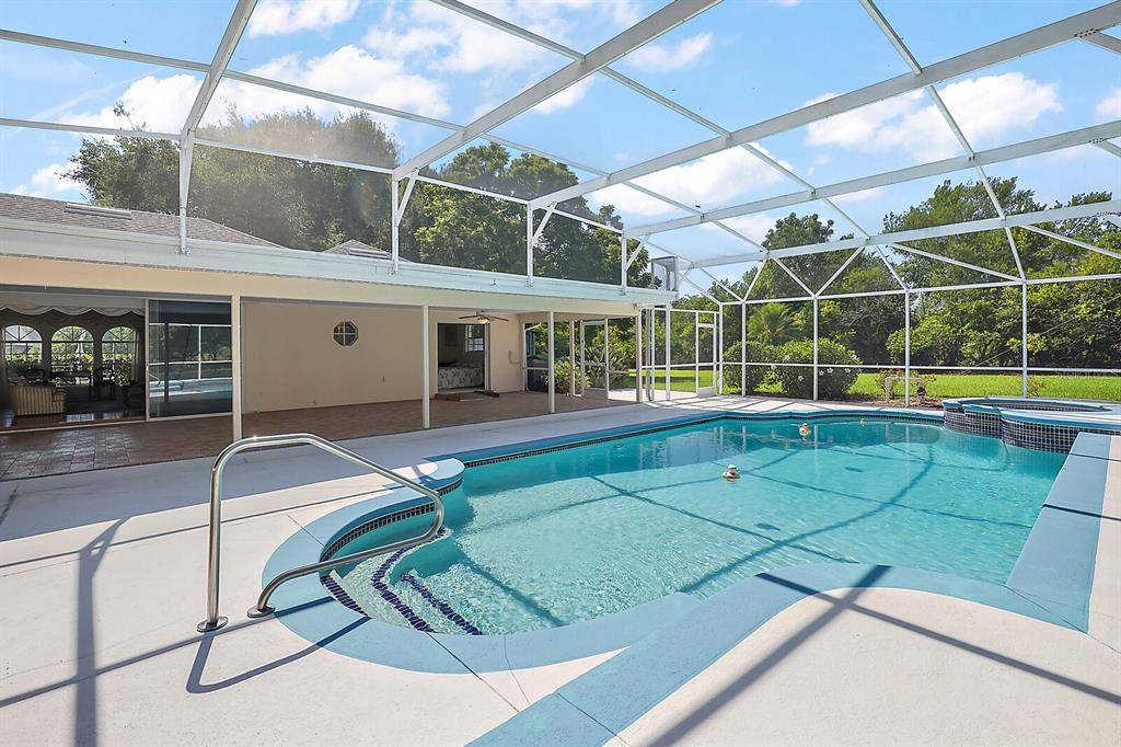 Eustis, FL 32726,1850 LAKE TERRACE DR