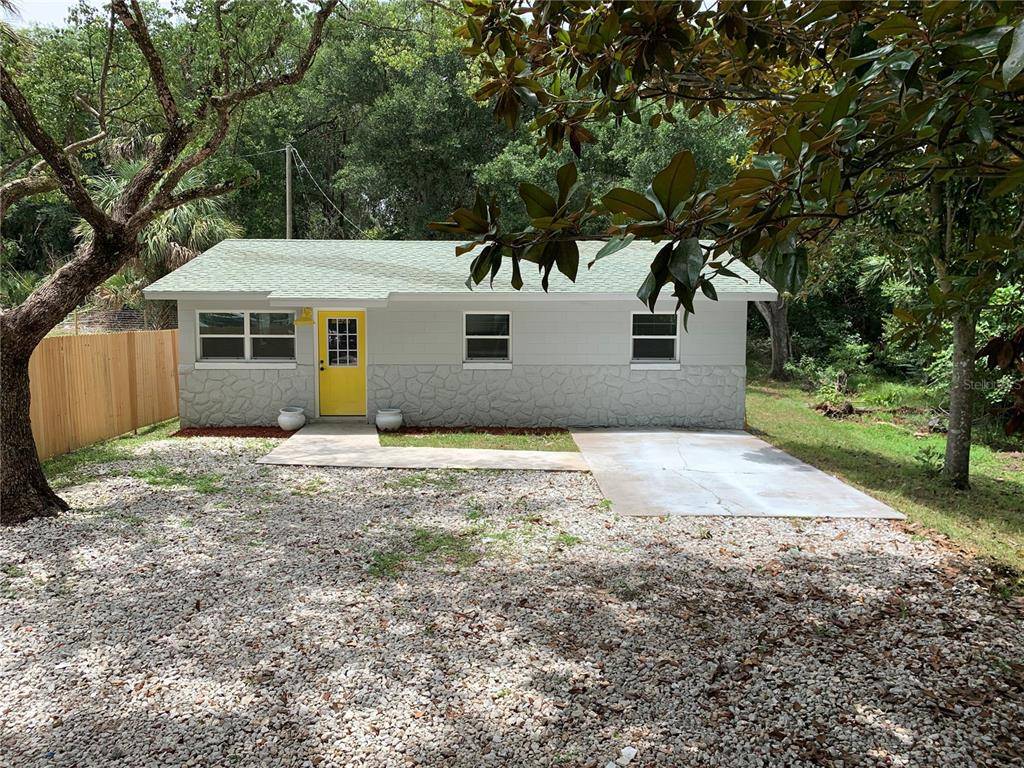 Osteen, FL 32764,218 LONGWOOD DR