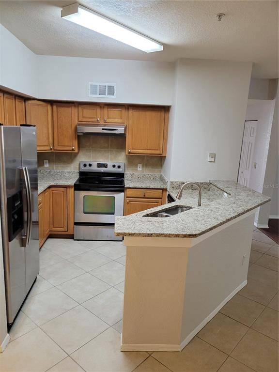 Altamonte Springs, FL 32714,829 CAMARGO WAY #209