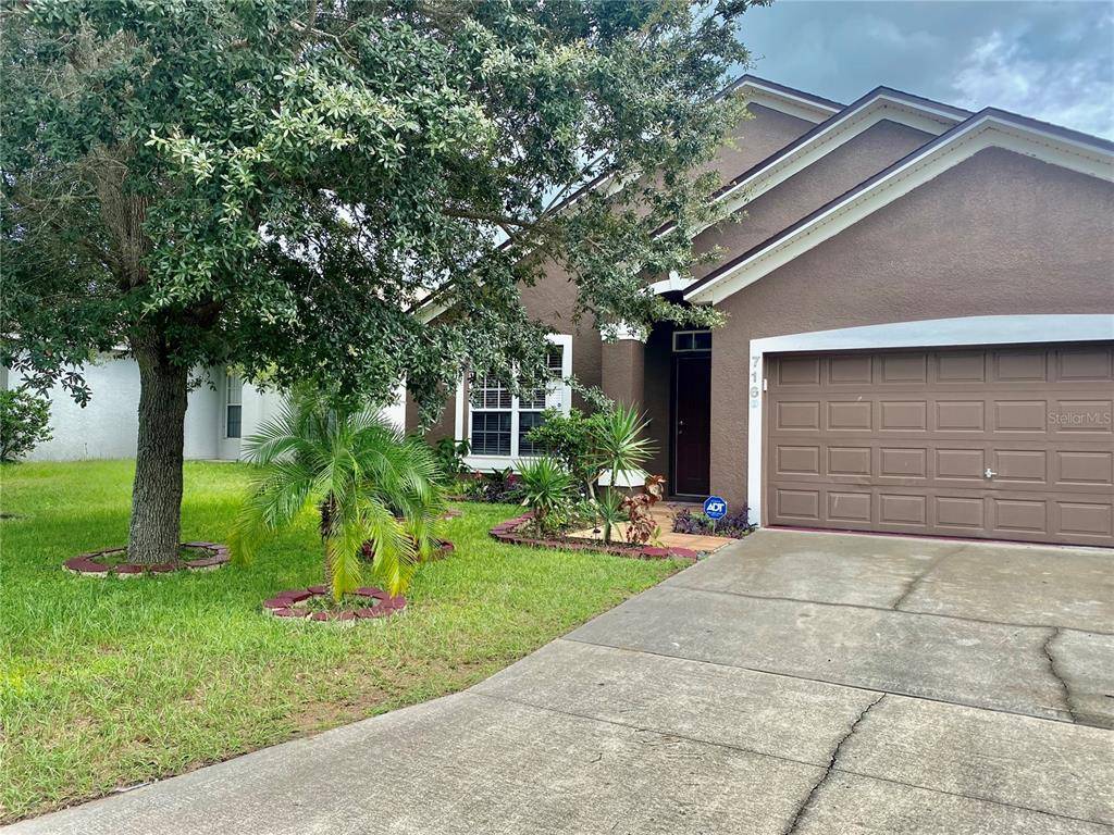 Davenport, FL 33837,716 KNOLLWOOD DR