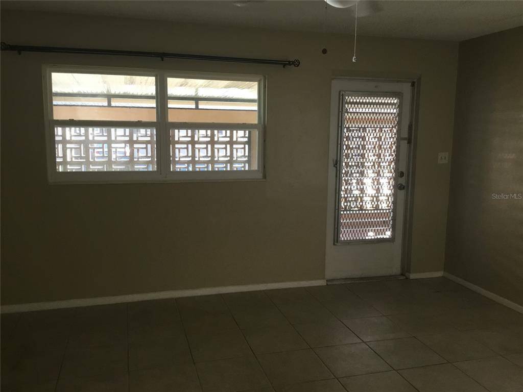 Casselberry, FL 32707,512 B ST #512