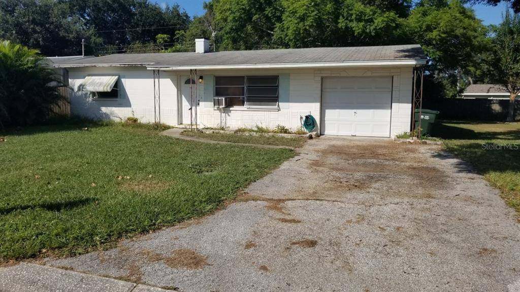 Largo, FL 33773,10433 127TH AVE S