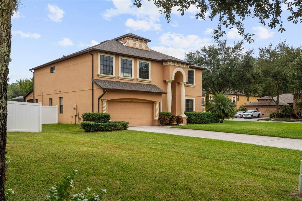 Oviedo, FL 32765,835 COUNTRY CHARM CIR