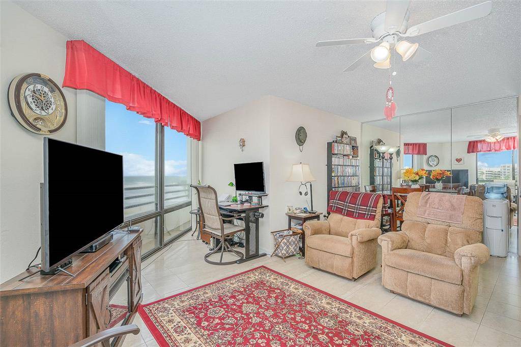 Daytona Beach Shores, FL 32118,3013 S ATLANTIC AVE #307