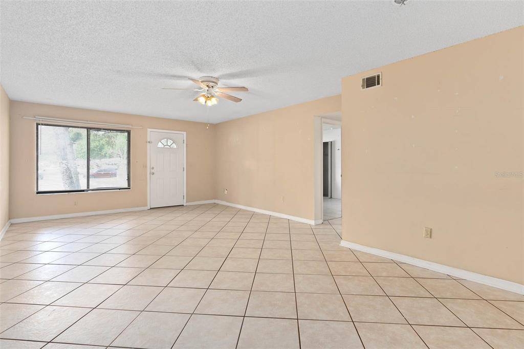 Altamonte Springs, FL 32701,725 NORTHLAKE BLVD #32