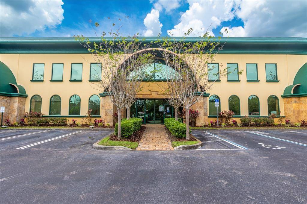 Orlando, FL 32819,7075 KINGSPOINTE Pkwy #6