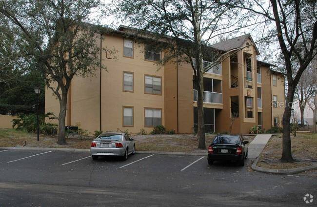 Altamonte Springs, FL 32714,623 DORY LN #310