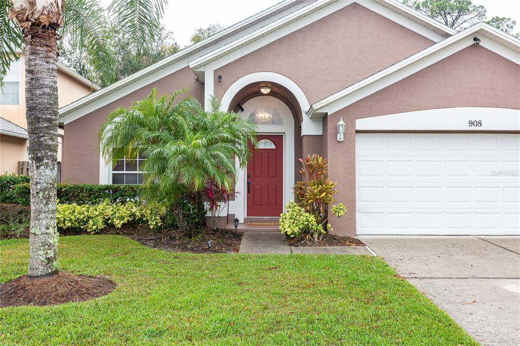 Orlando, FL 32828,908 JADESTONE CIR