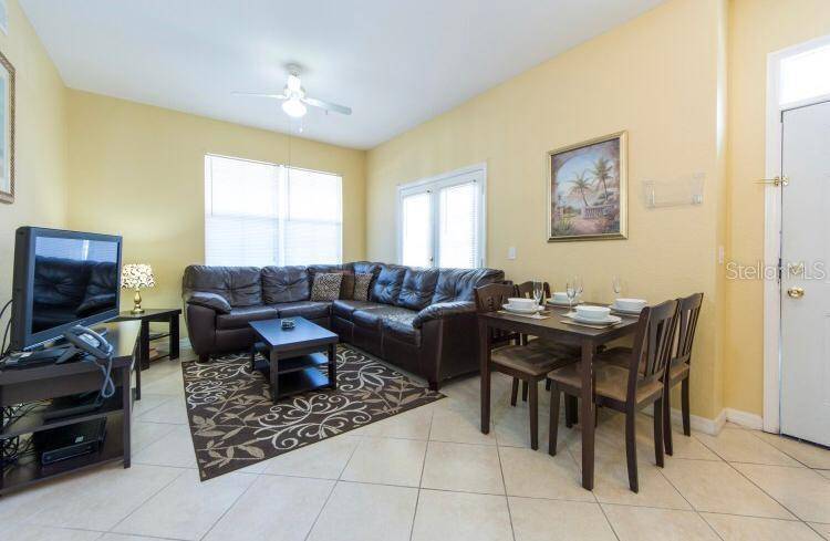 Kissimmee, FL 34741,4000 VENETIAN BAY DR #107