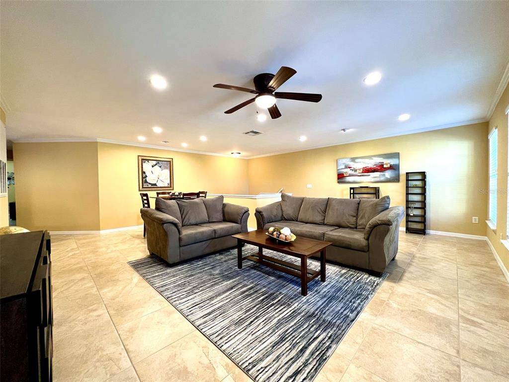 Celebration, FL 34747,1000 VIA CAPRI LN #205