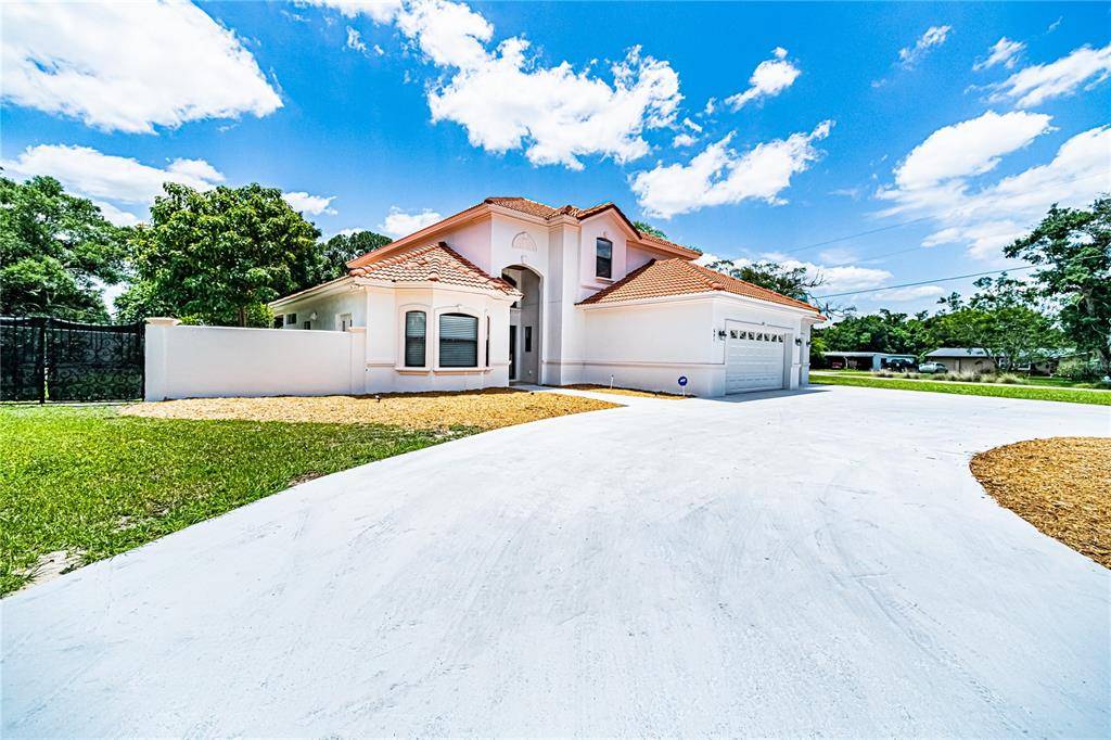 Casselberry, FL 32707,601 QUEENS MIRROR CIR