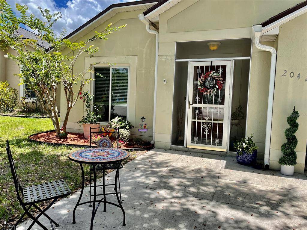 Oviedo, FL 32766,2042 CROSSCREEK CT