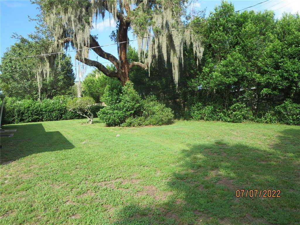 Sanford, FL 32773,607 CHEROKEE CIR