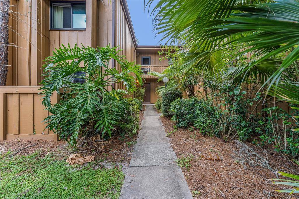 Longwood, FL 32779,271 CROWN OAKS WAY #271