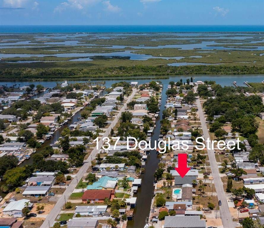 Edgewater, FL 32141,137 DOUGLAS ST