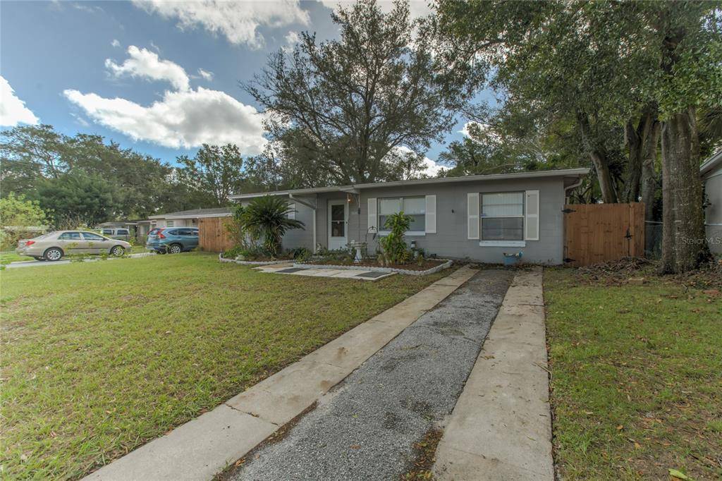 Orlando, FL 32808,5220 MONTAGUE PL