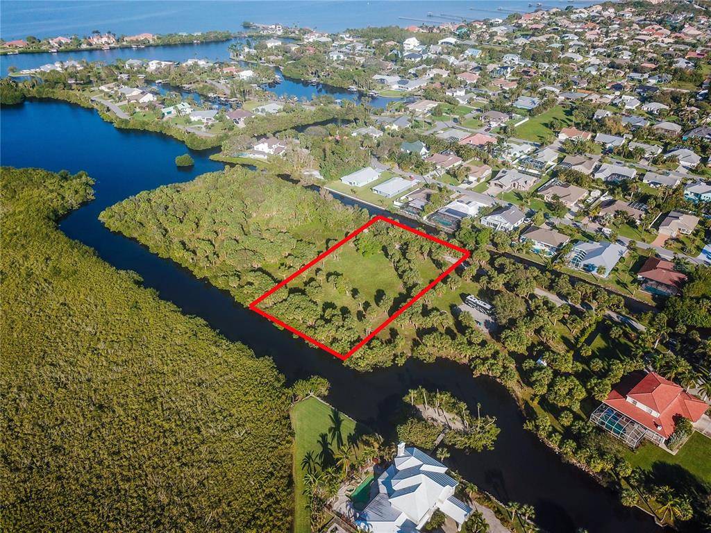 Melbourne Beach, FL 32951,221 CRYSTAL BAY LN