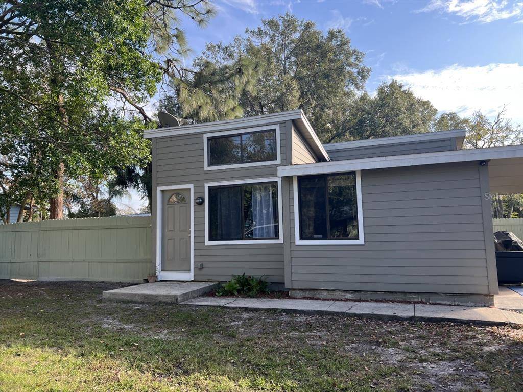 Sanford, FL 32773,1221 JOHN LORD ST