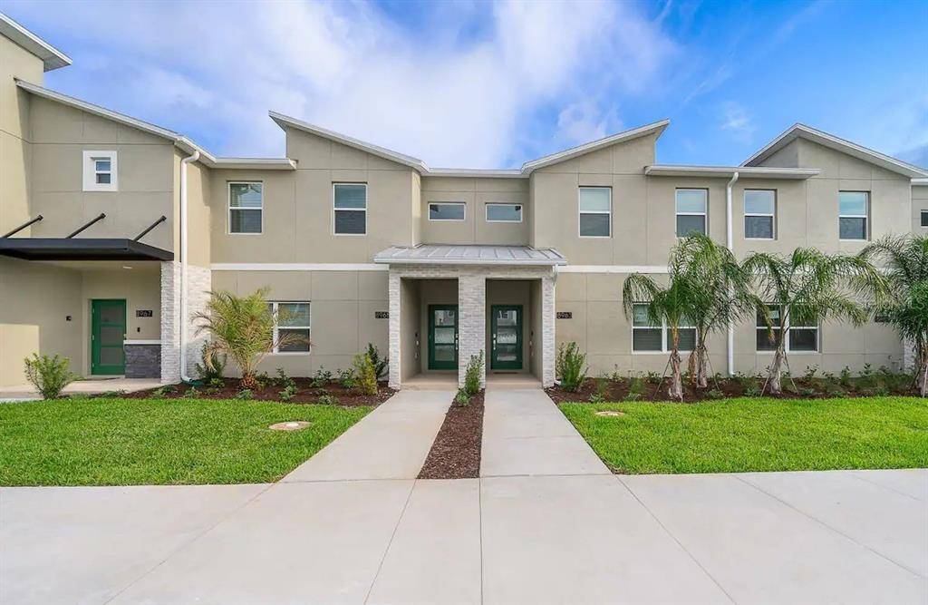 Davenport, FL 33896,8963 CABOT CLIFFS DR