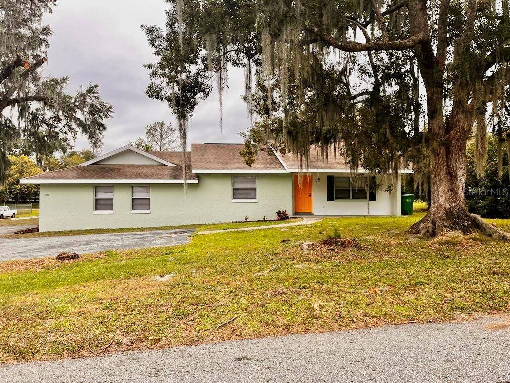 Inverness, FL 34450,703 W DAMPIER ST