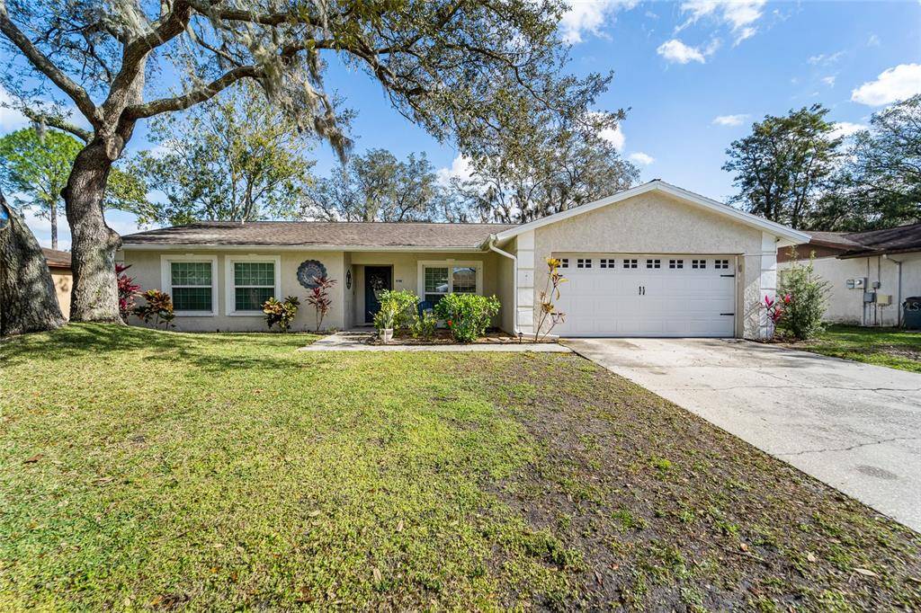 Valrico, FL 33596,3720 SAND PEBBLE DR