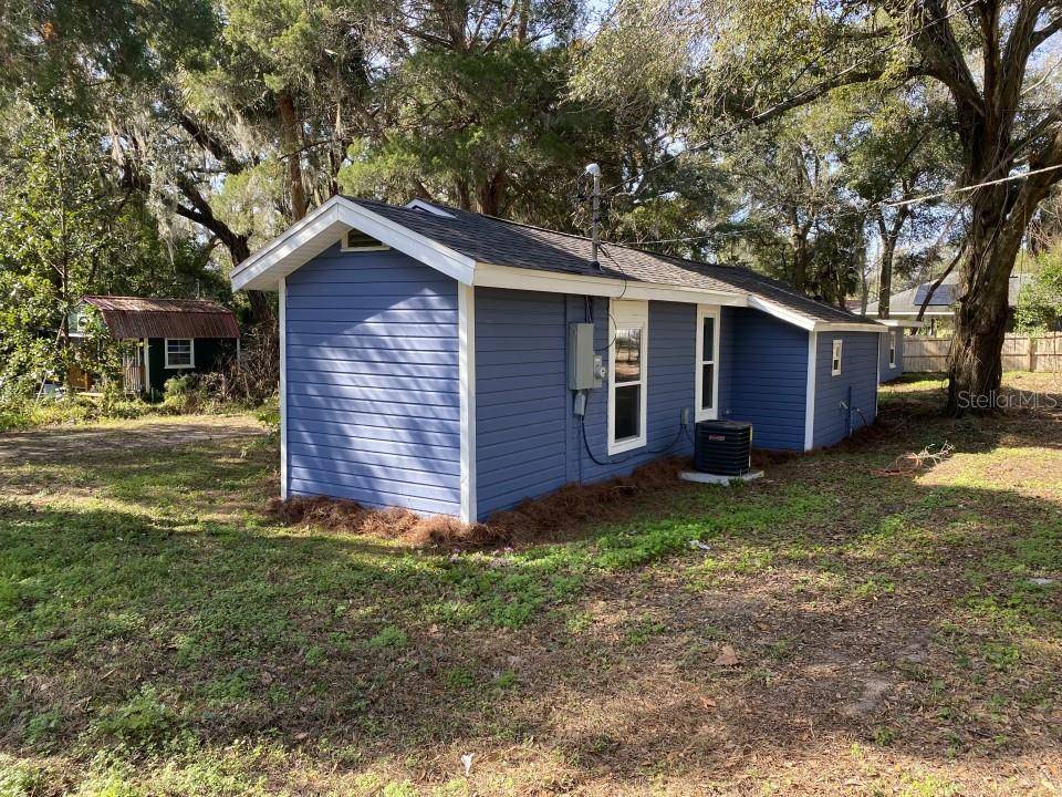 Eustis, FL 32726,900 KENTUCKY BLVD