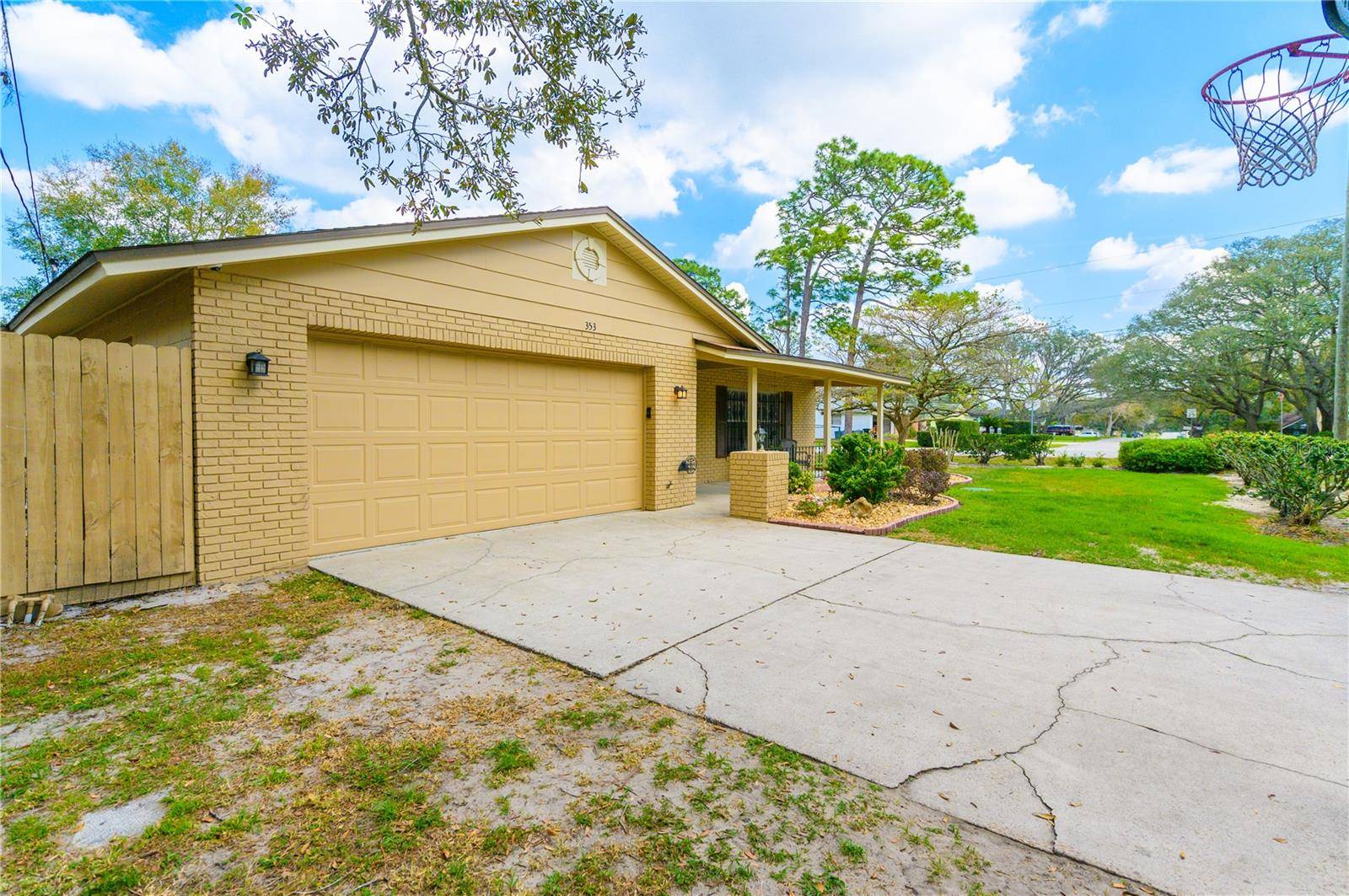 Altamonte Springs, FL 32701,353 ALPINE ST