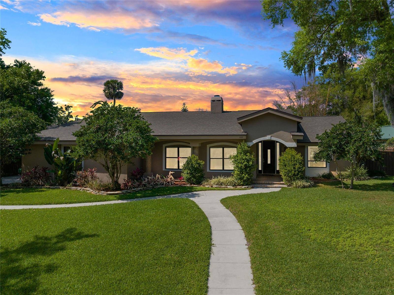 Altamonte Springs, FL 32701,552 LAKE AVE