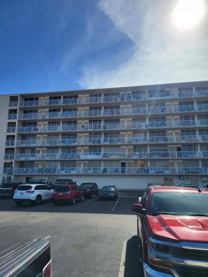 Daytona Beach Shores, FL 32118,2043 S ATLANTIC AVE #610