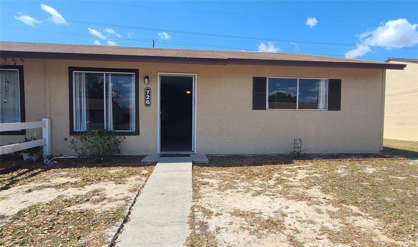 Tavares, FL 32778,726 W ROSEWOOD LN #726