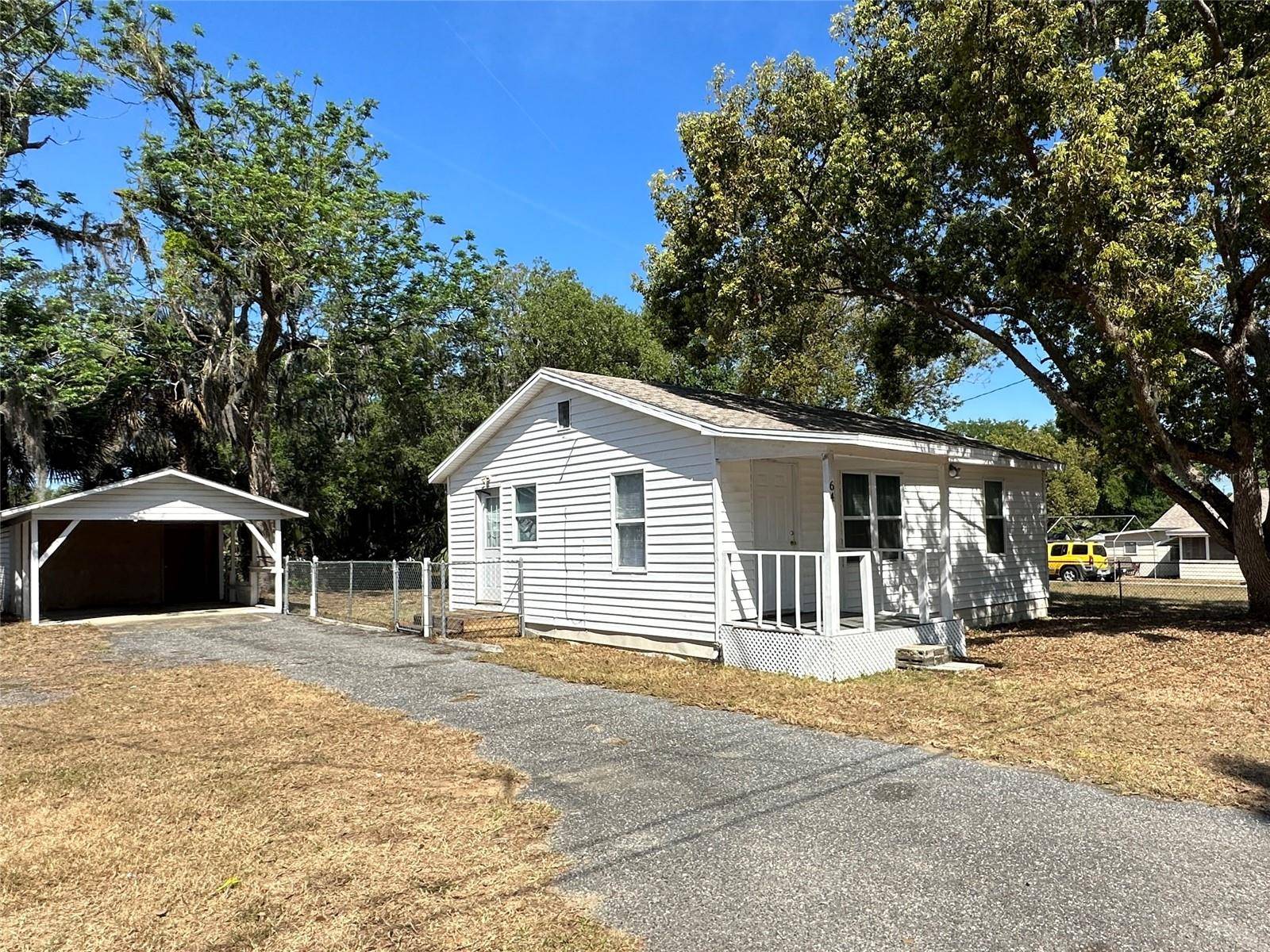 Eustis, FL 32726,64 GLOVER ST