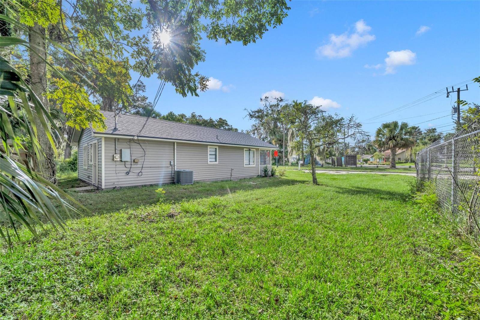 Sanford, FL 32771,1307 RAILROAD AVE