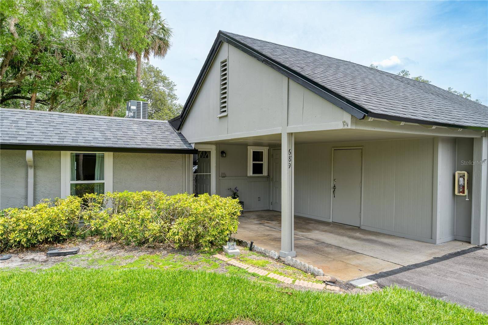 Altamonte Springs, FL 32701,689 MELANIE LN