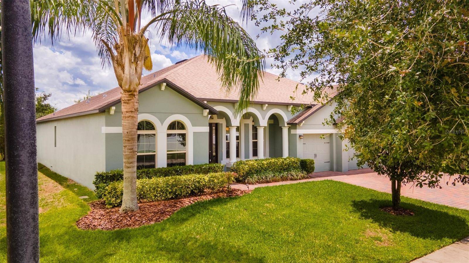 Oviedo, FL 32765,614 LEMONGRASS LN