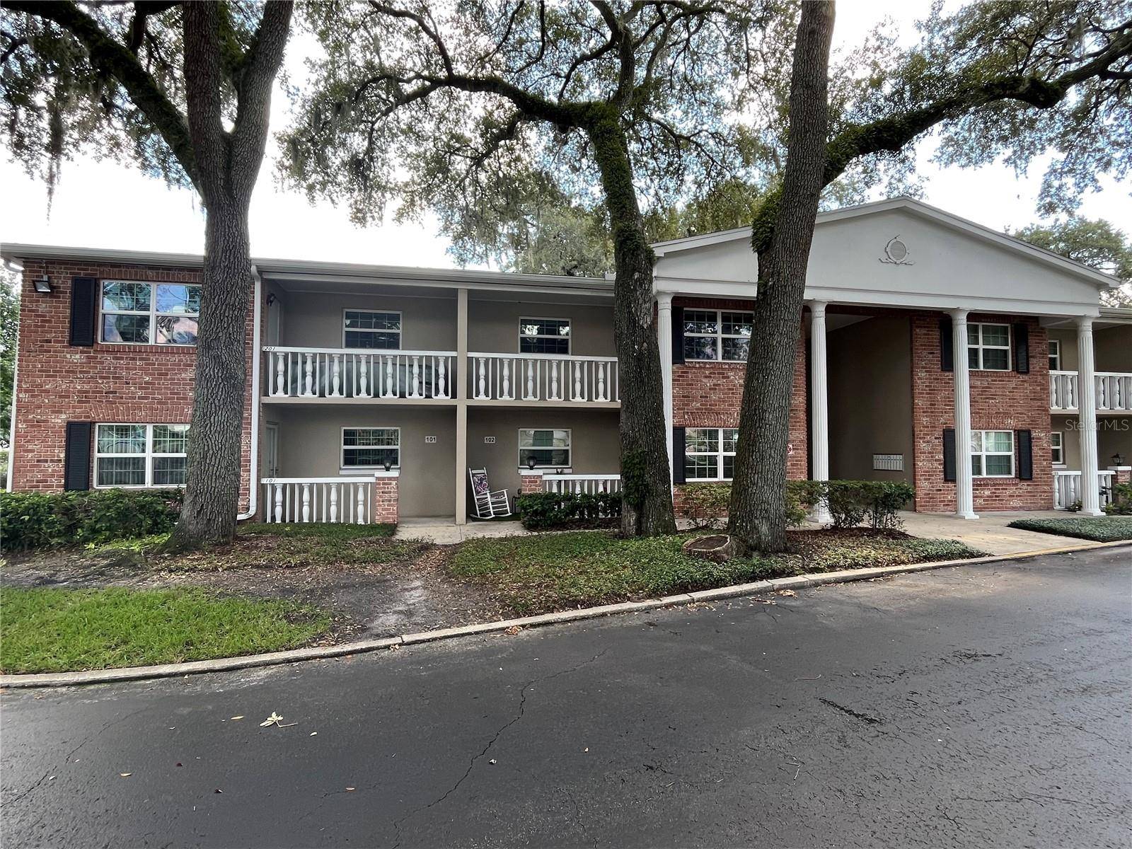 Winter Park, FL 32789,2500 LEE RD #202