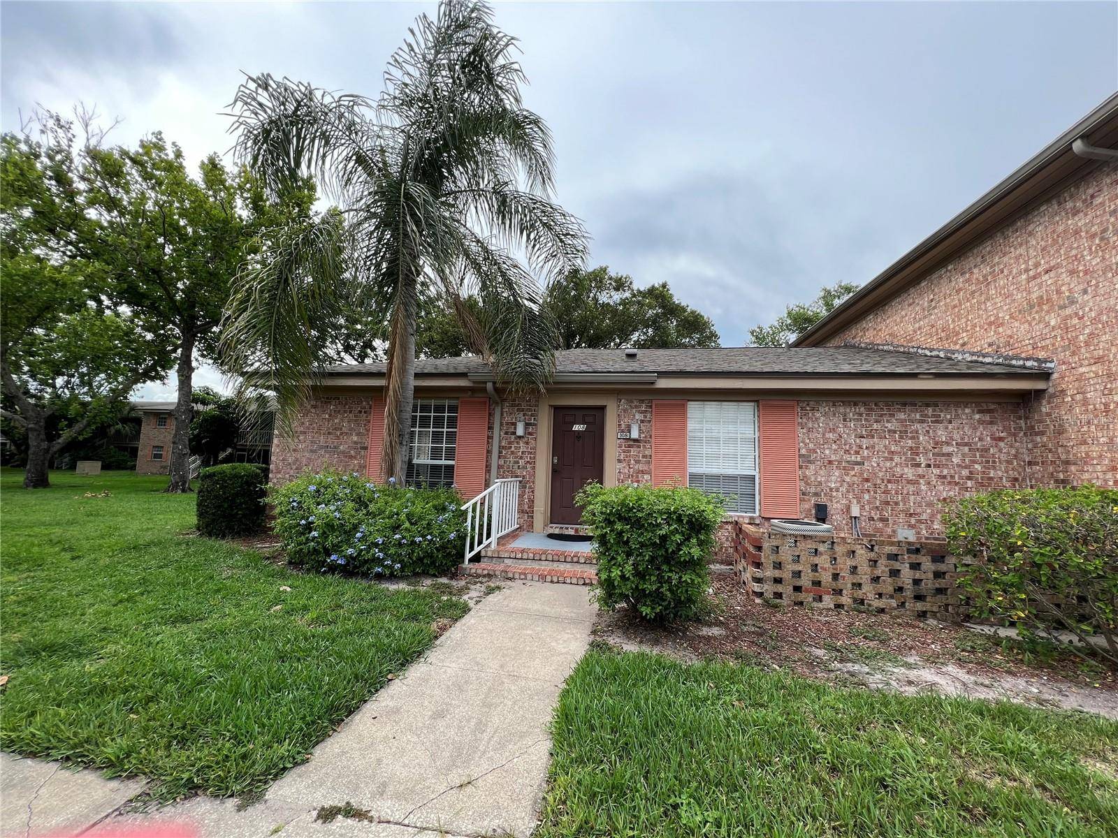 Maitland, FL 32751,416 BANYON TREE CIR #108