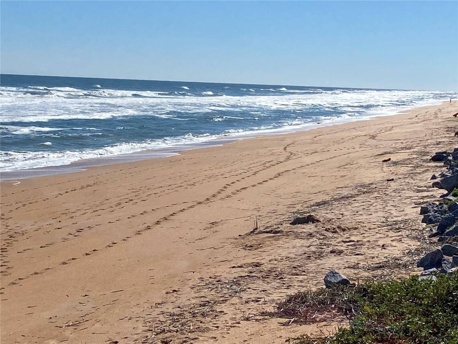 Flagler Beach, FL 32136,208 S 8TH ST