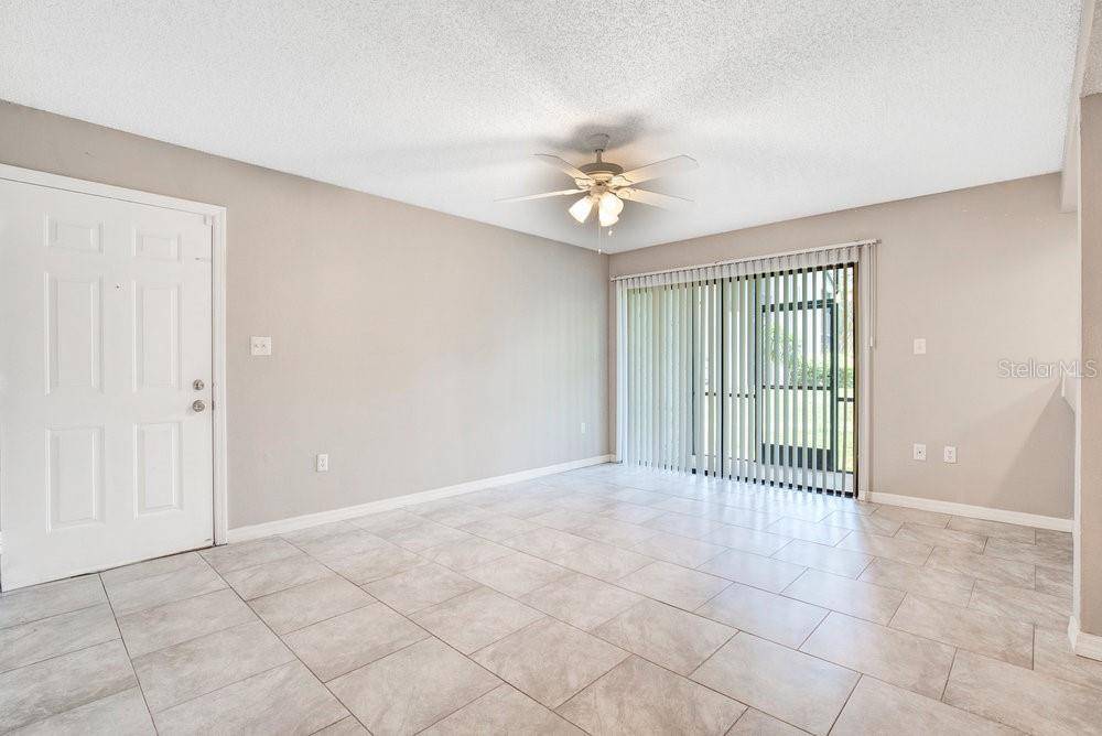 Altamonte Springs, FL 32714,208 RIVERBEND DR #101