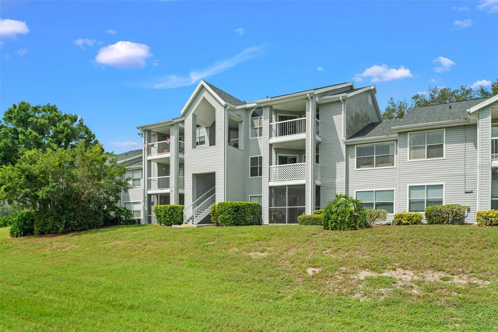 Lake Mary, FL 32746,2569 GRASSY POINT DR #207