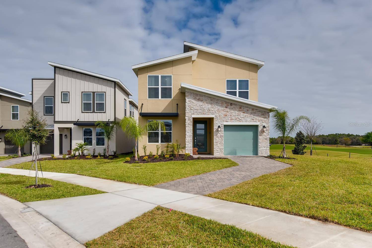 Davenport, FL 33896,8923 CABOT CLIFFS DR