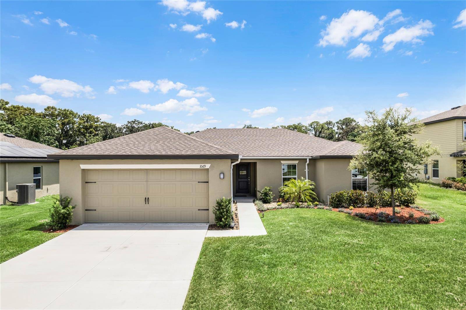 Tavares, FL 32778,1069 LAKE ARBOR CT