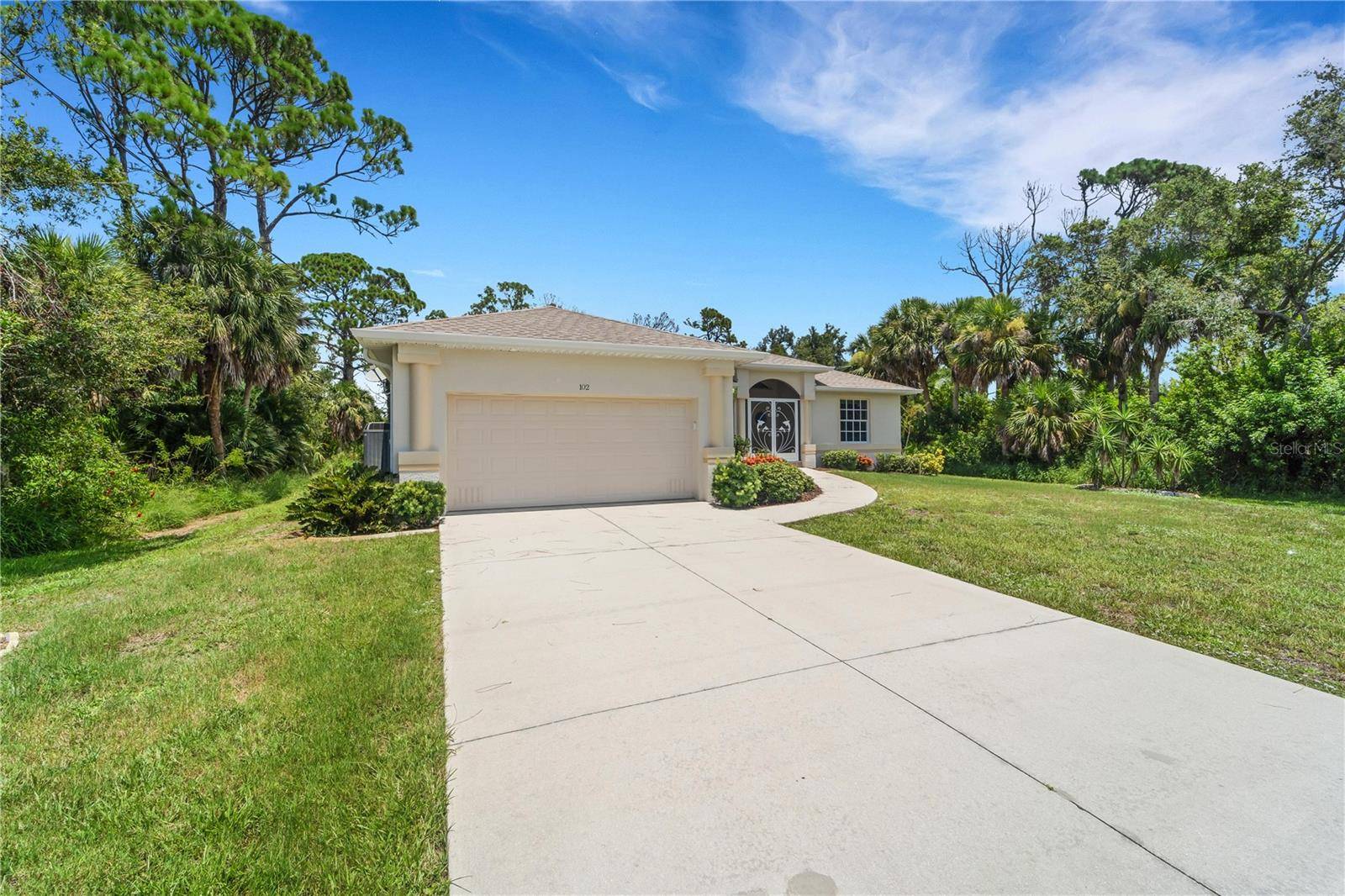 Rotonda West, FL 33947,102 COUGAR WAY