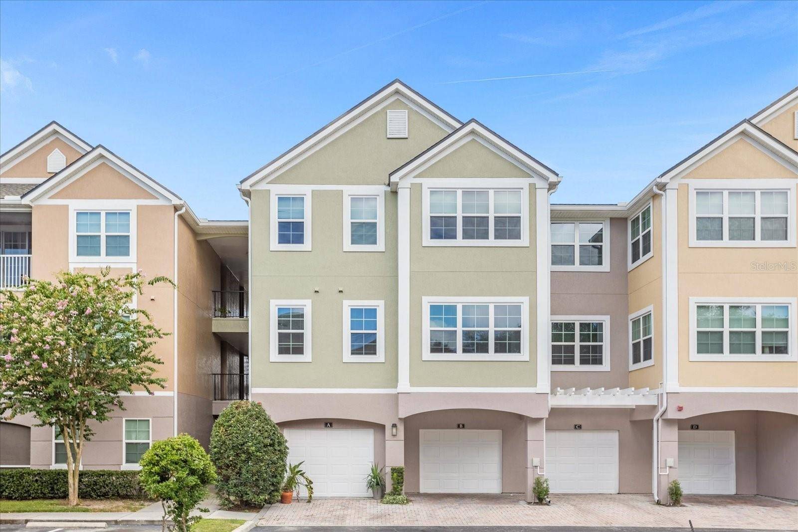 Orlando, FL 32835,3384 CORONA VILLAGE WAY #203